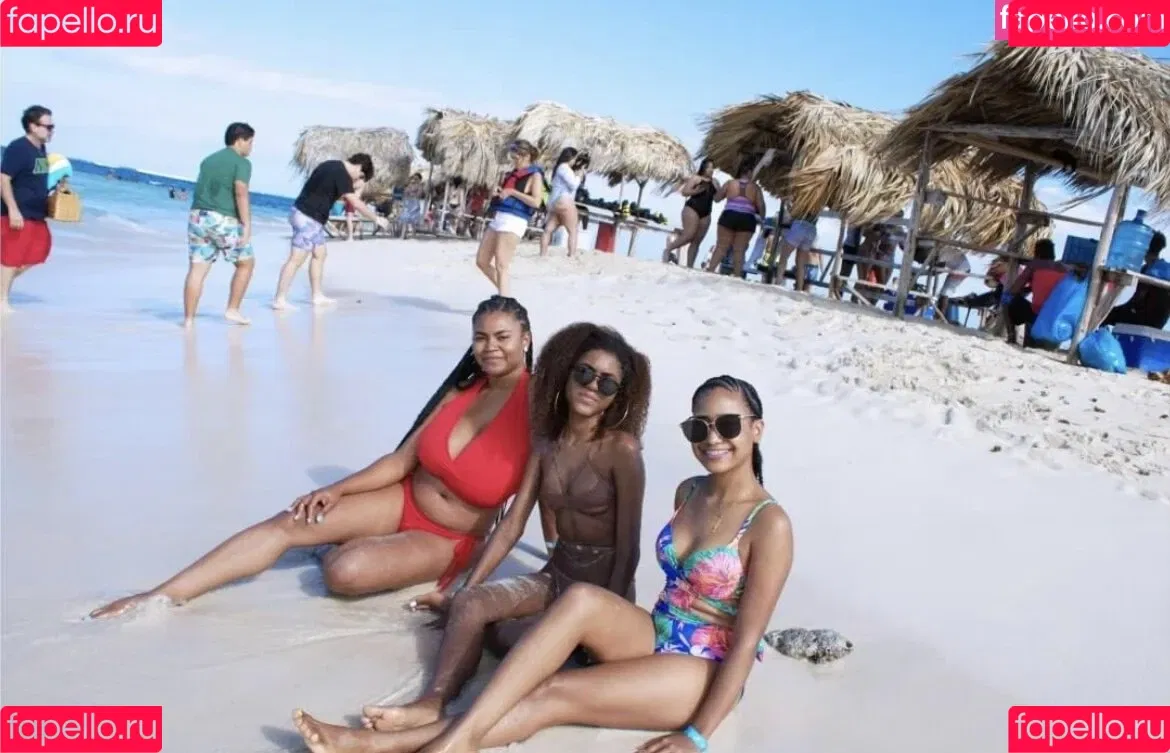 Gisselle F Onlyfans Photo Gallery 