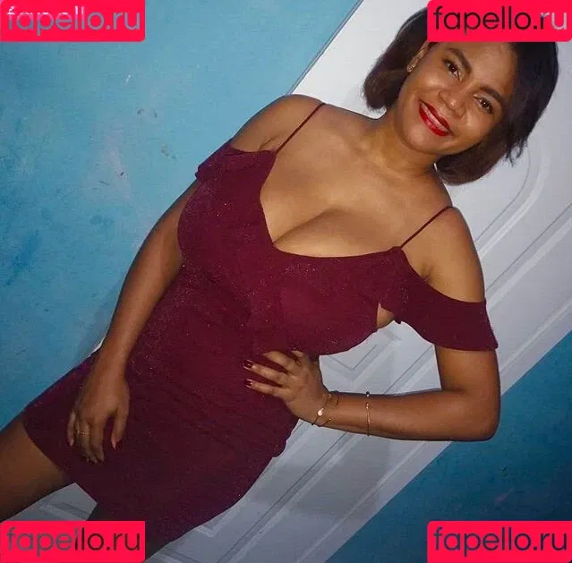 Gisselle F Onlyfans Photo Gallery 