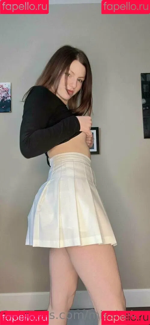 misshelenalue Onlyfans Photo Gallery 
