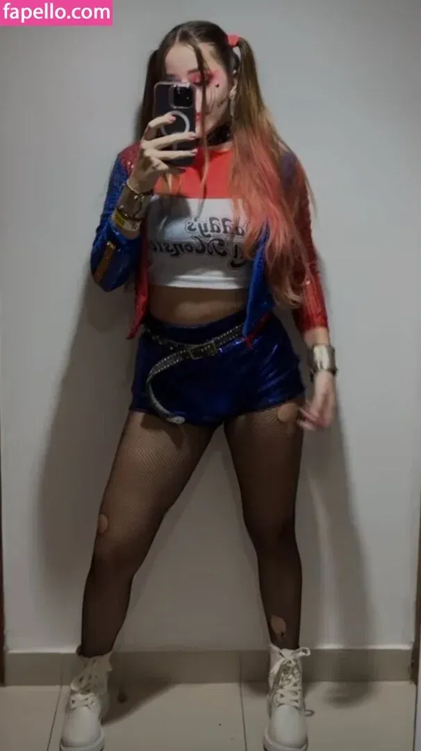 Laurinhafeer Onlyfans Photo Gallery 