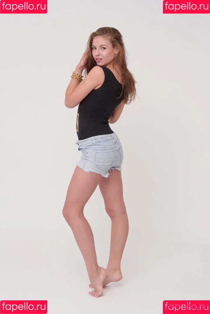 viktoriia_aliko Onlyfans Photo Gallery 
