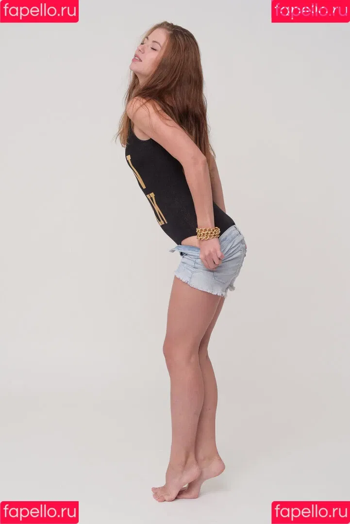 viktoriia_aliko Onlyfans Photo Gallery 