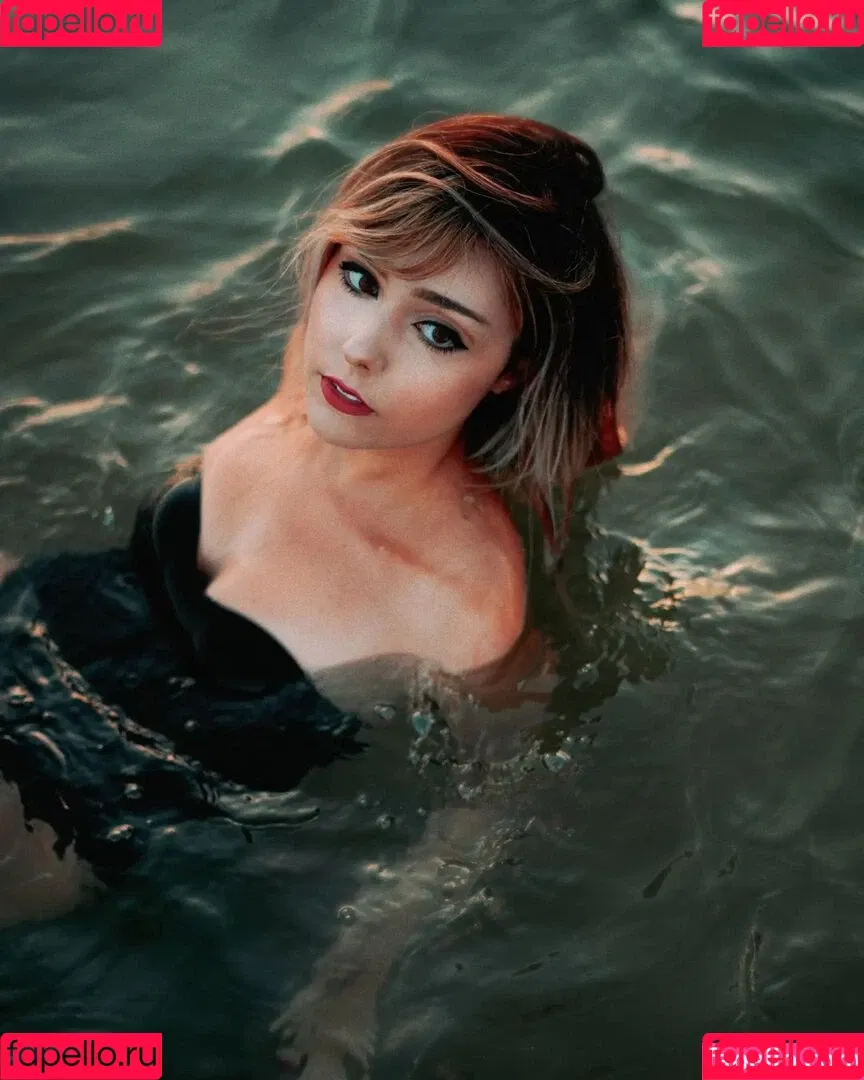 Nymphahri Onlyfans Photo Gallery 