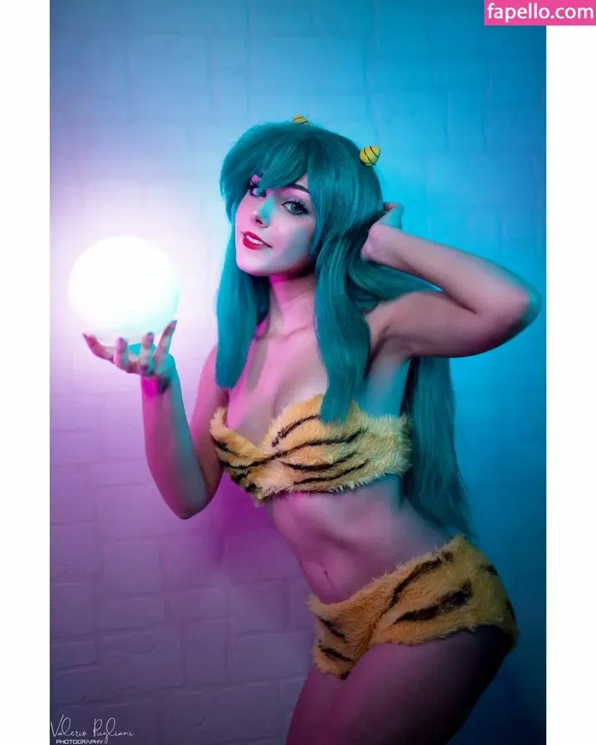 Nymphahri Onlyfans Photo Gallery 