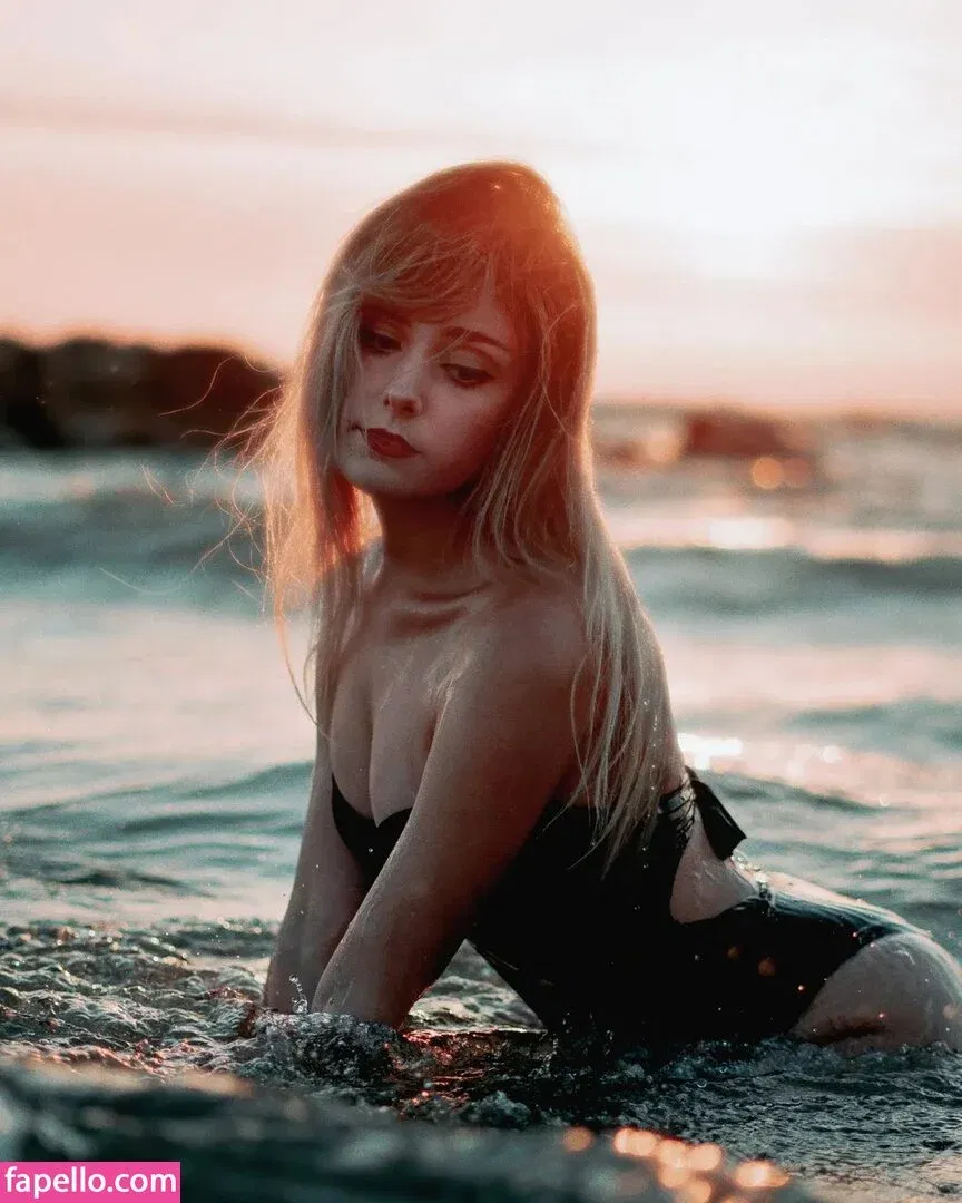 Nymphahri Onlyfans Photo Gallery 