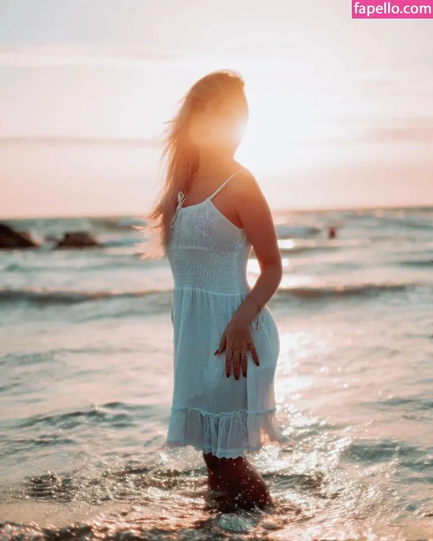 Nymphahri Onlyfans Photo Gallery 