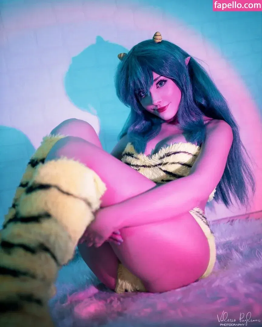 Nymphahri Onlyfans Photo Gallery 