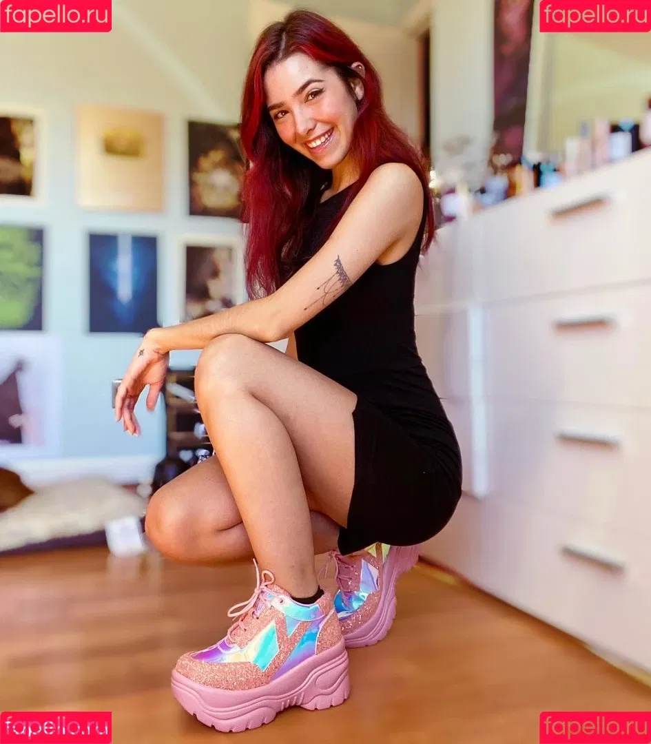 ASMR Glow Onlyfans Photo Gallery 