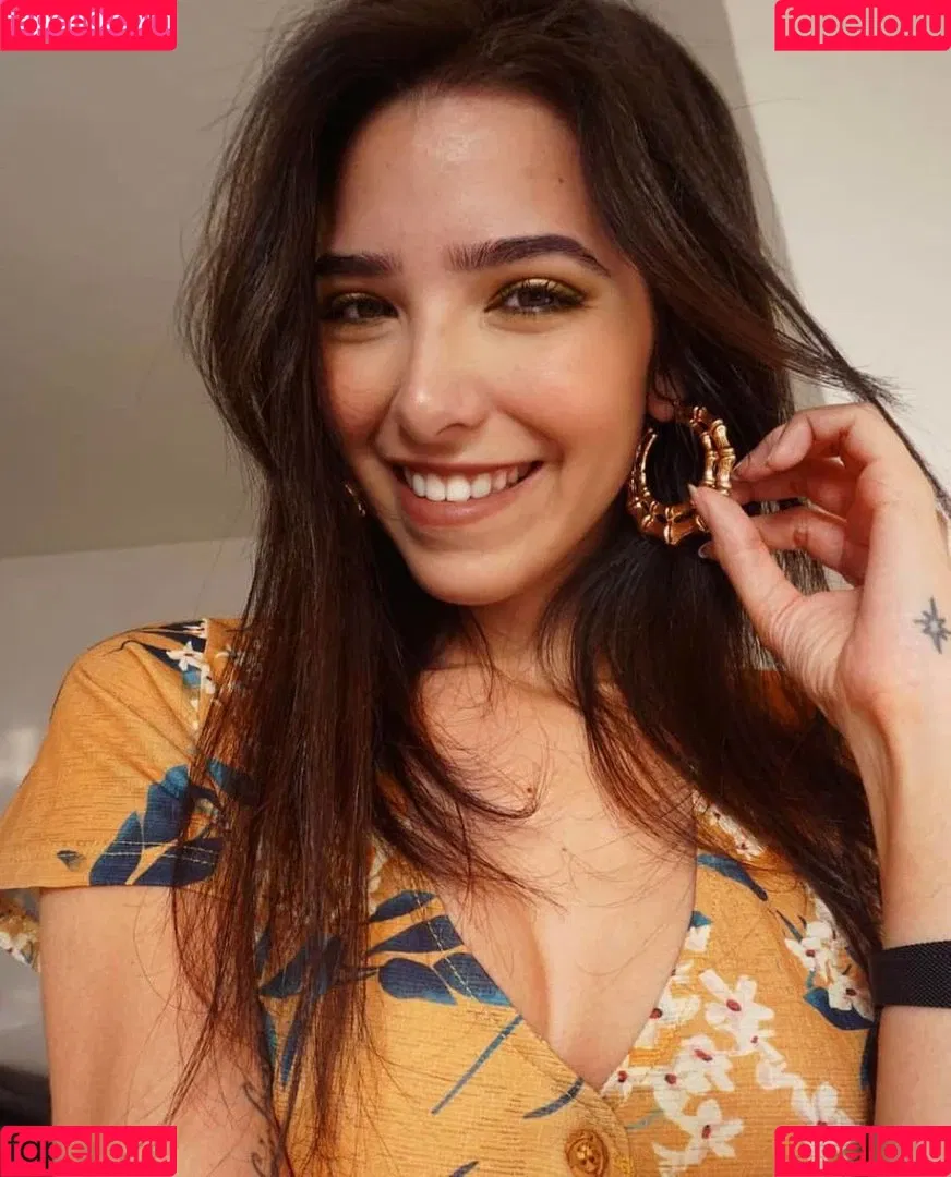 ASMR Glow Onlyfans Photo Gallery 