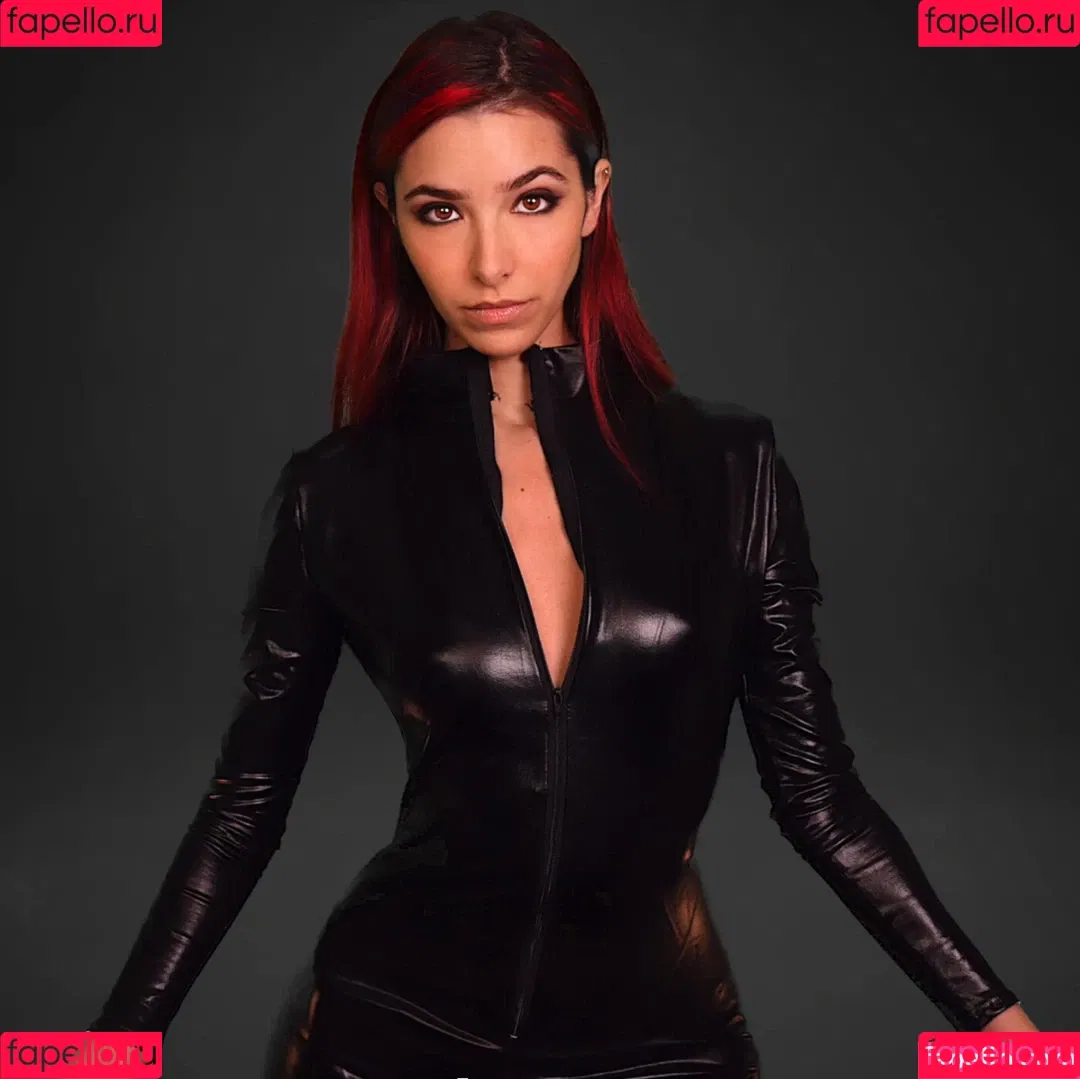 ASMR Glow Onlyfans Photo Gallery 