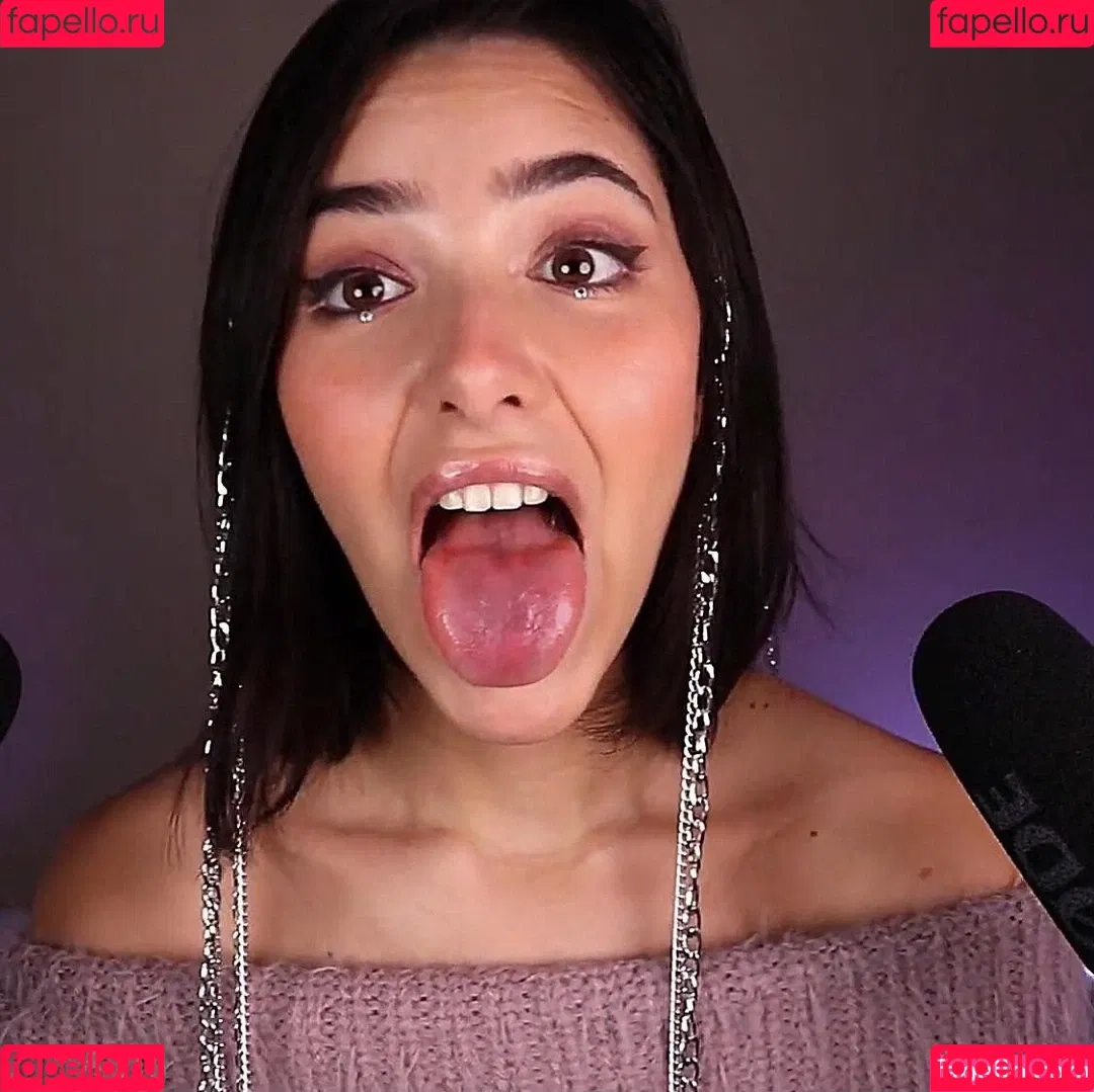 ASMR Glow Onlyfans Photo Gallery 