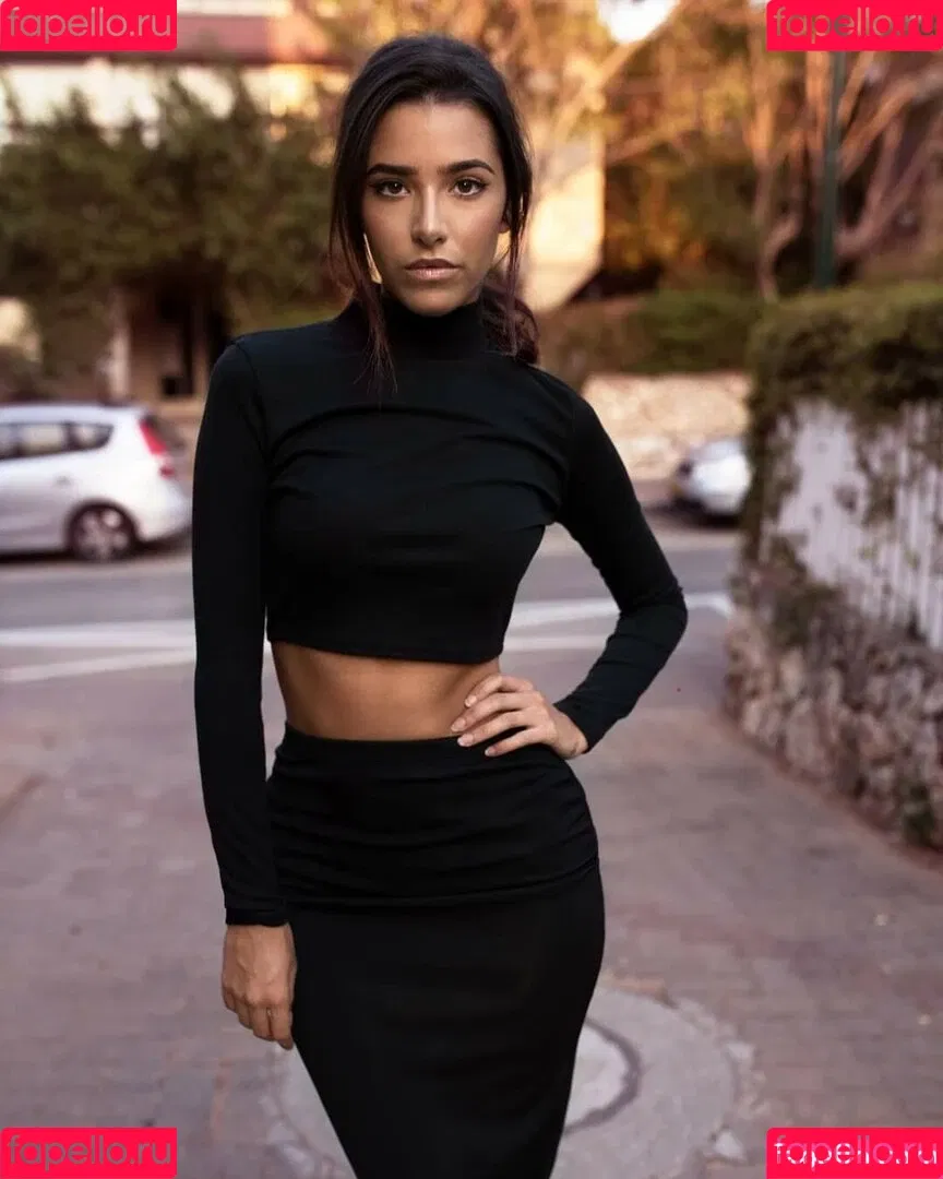 ASMR Glow Onlyfans Photo Gallery 