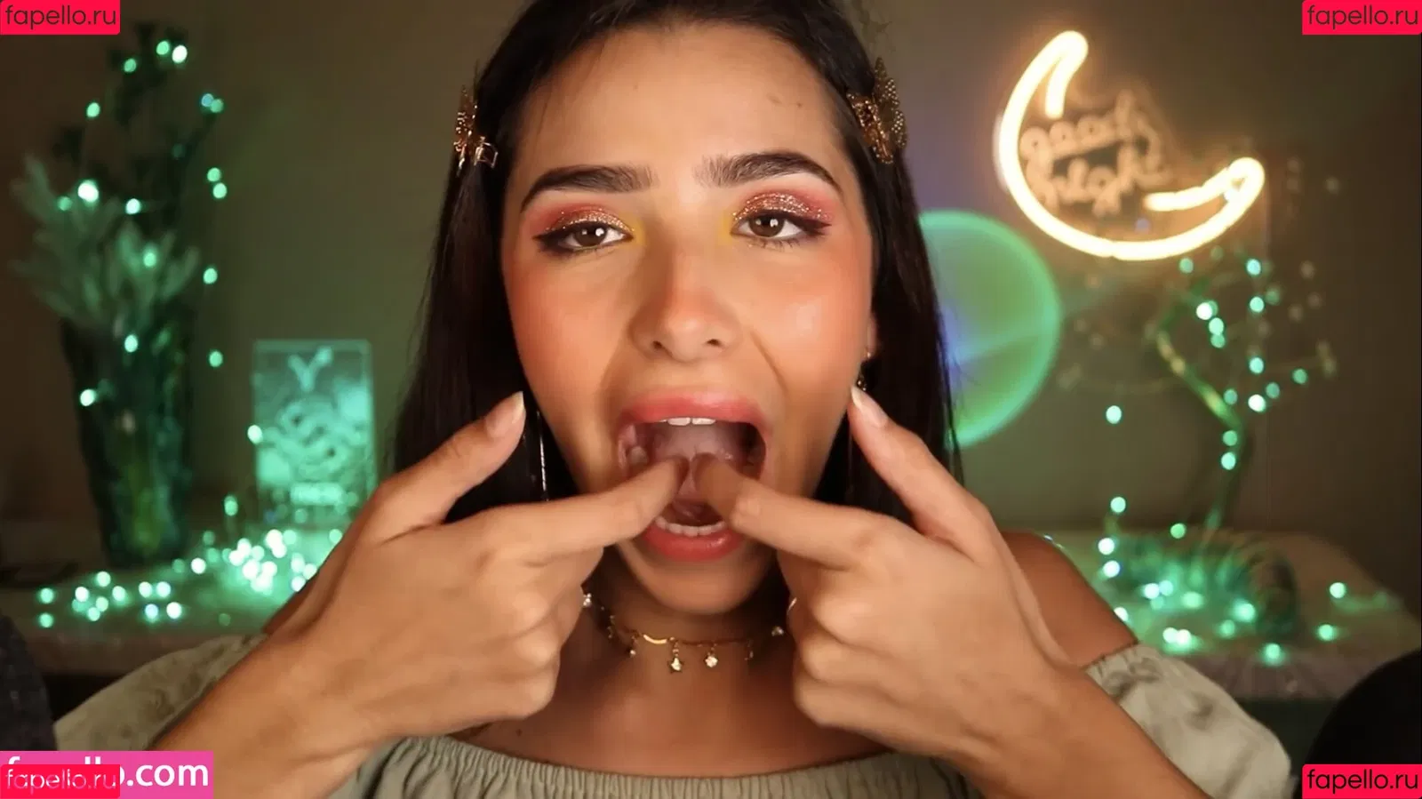 ASMR Glow Onlyfans Photo Gallery 
