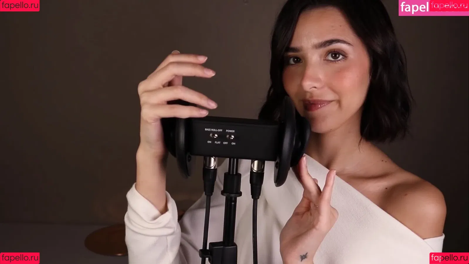 ASMR Glow Onlyfans Photo Gallery 