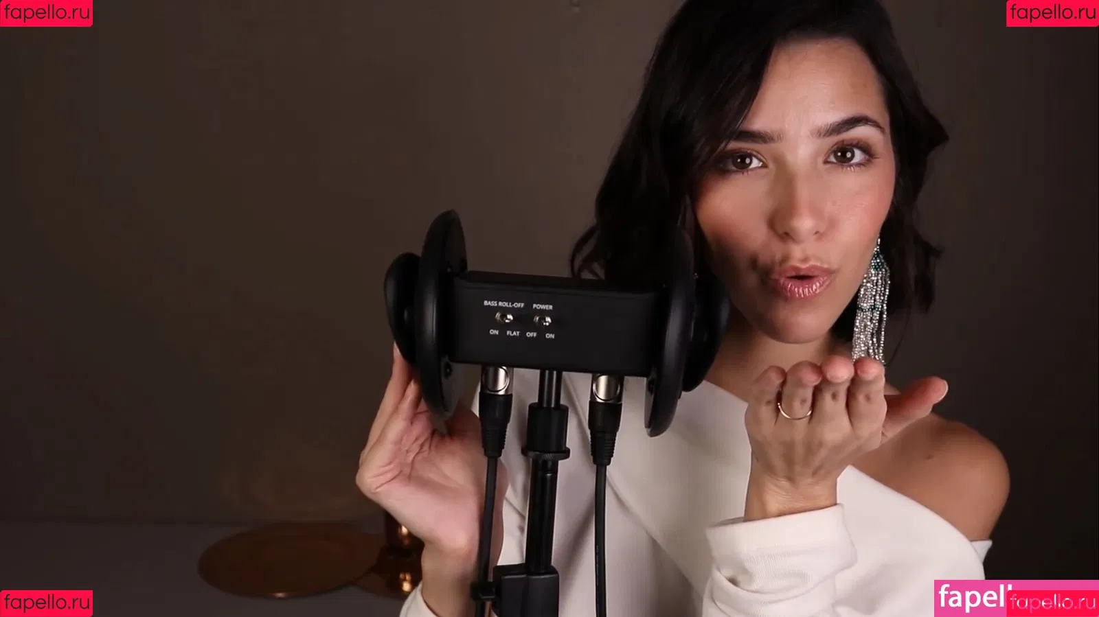 ASMR Glow Onlyfans Photo Gallery 