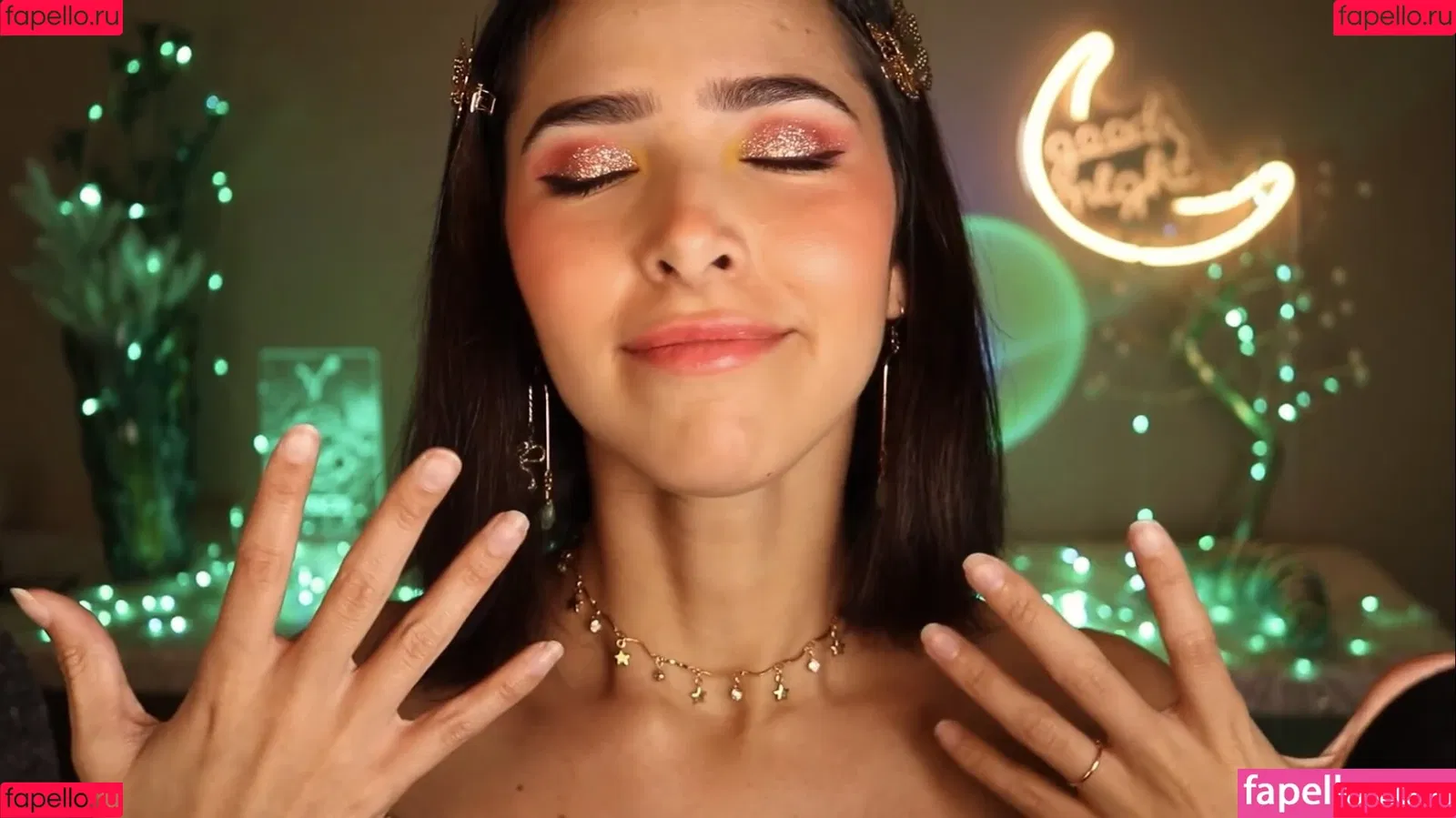 ASMR Glow Onlyfans Photo Gallery 