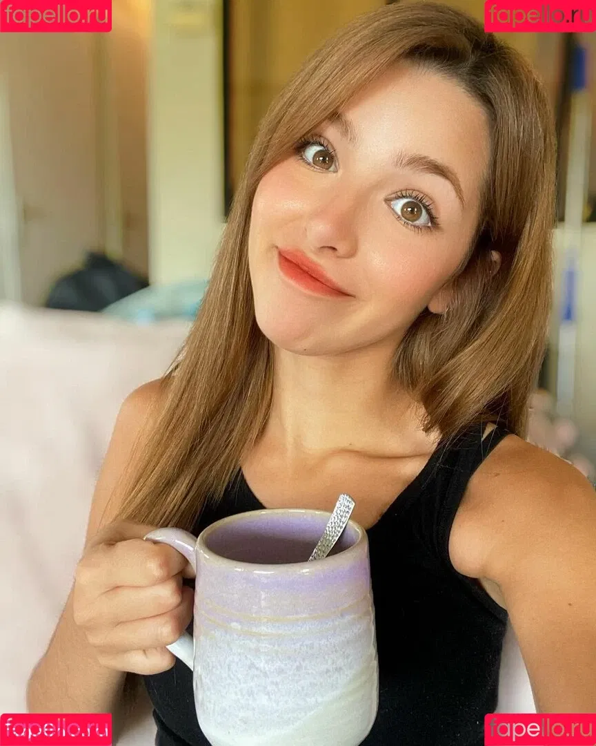 ASMR Glow Onlyfans Photo Gallery 