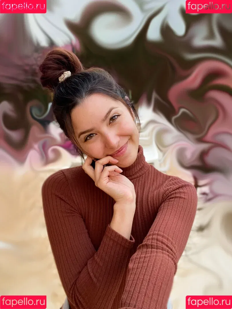 ASMR Glow Onlyfans Photo Gallery 