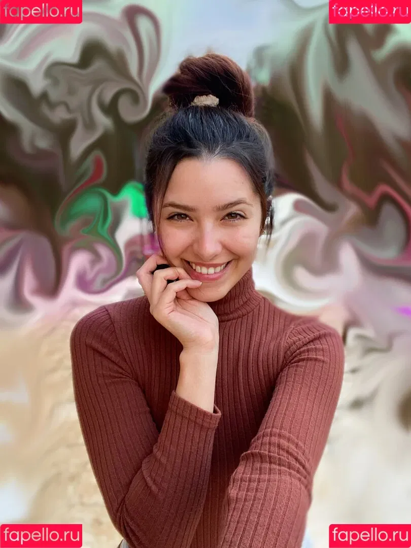 ASMR Glow Onlyfans Photo Gallery 