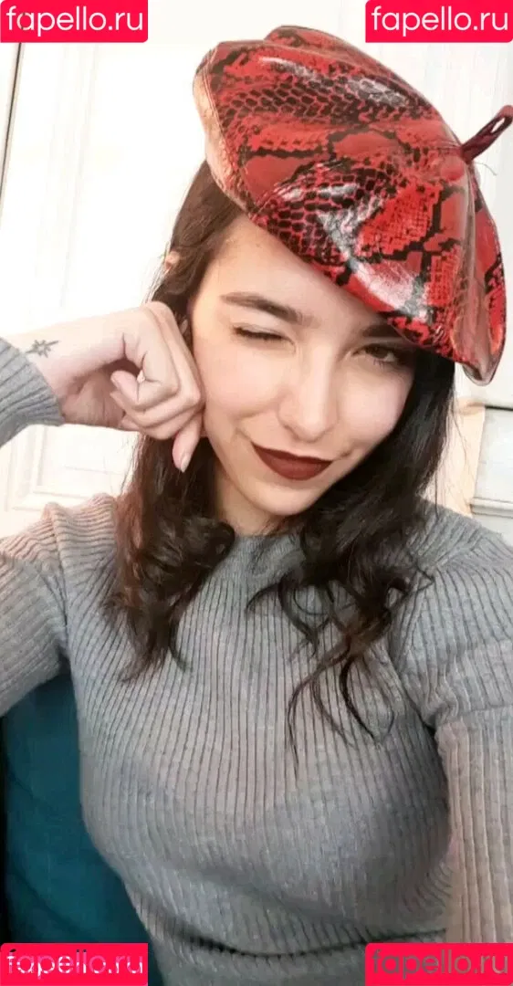 ASMR Glow Onlyfans Photo Gallery 