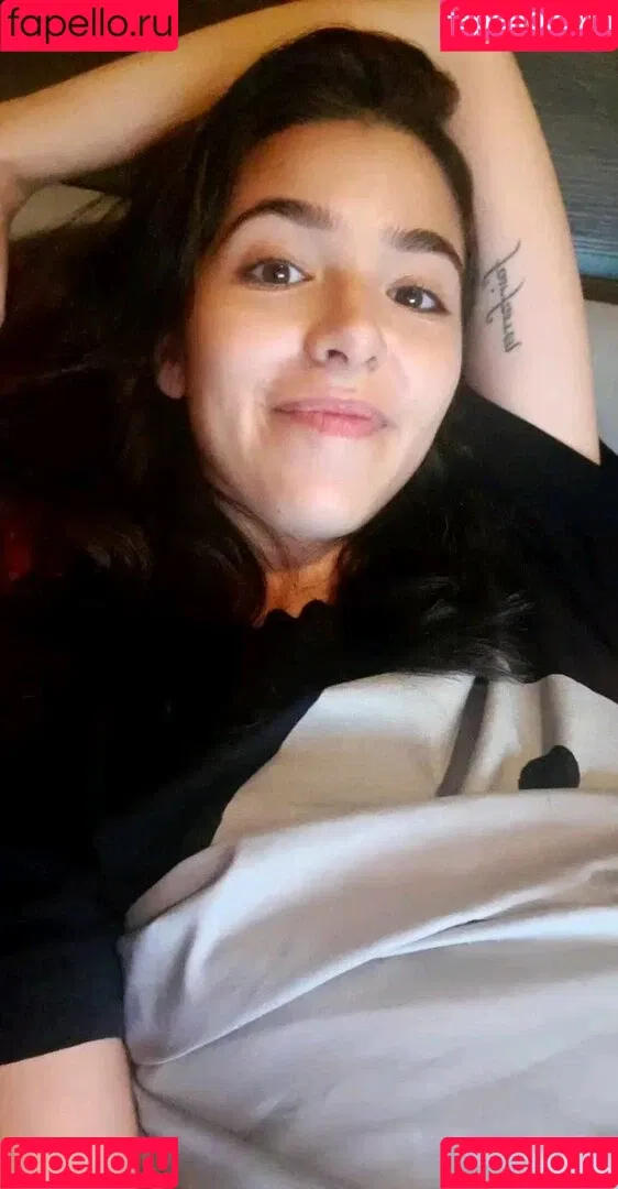 ASMR Glow Onlyfans Photo Gallery 