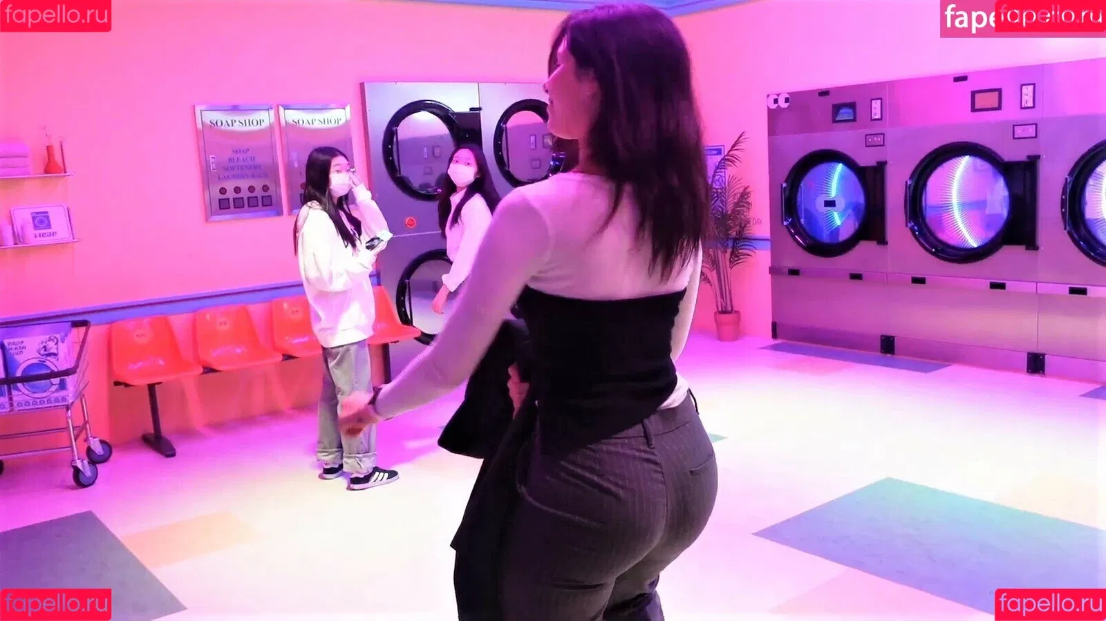 ASMR Glow Onlyfans Photo Gallery 