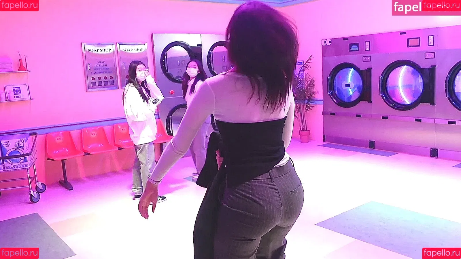 ASMR Glow Onlyfans Photo Gallery 