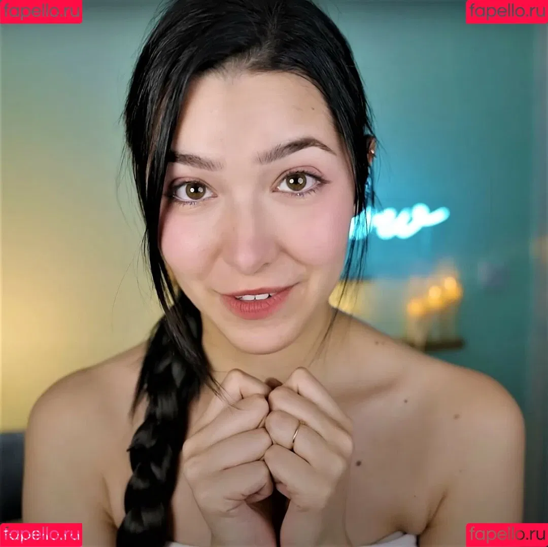 ASMR Glow Onlyfans Photo Gallery 