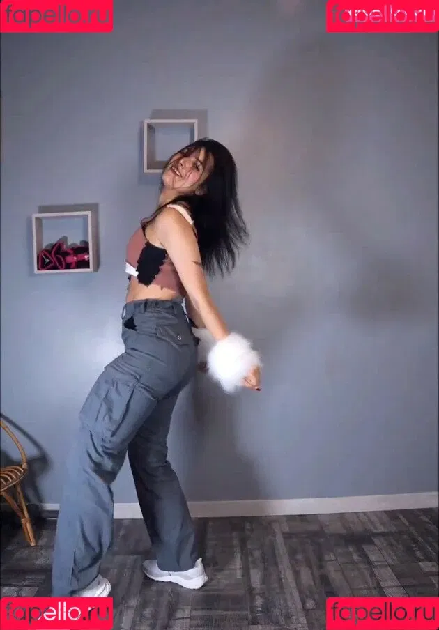 ASMR Glow Onlyfans Photo Gallery 