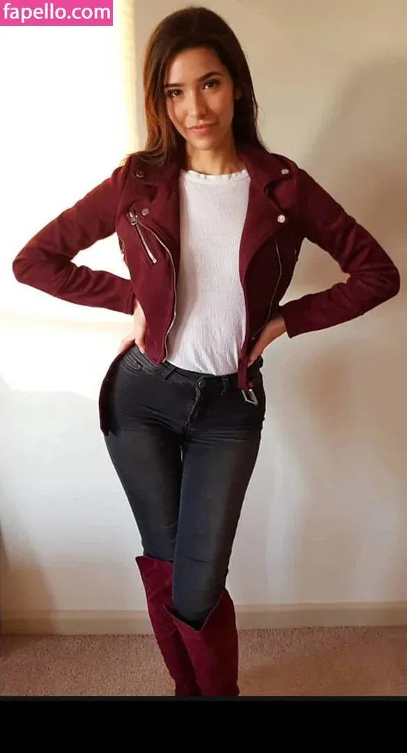 ASMR Glow Onlyfans Photo Gallery 