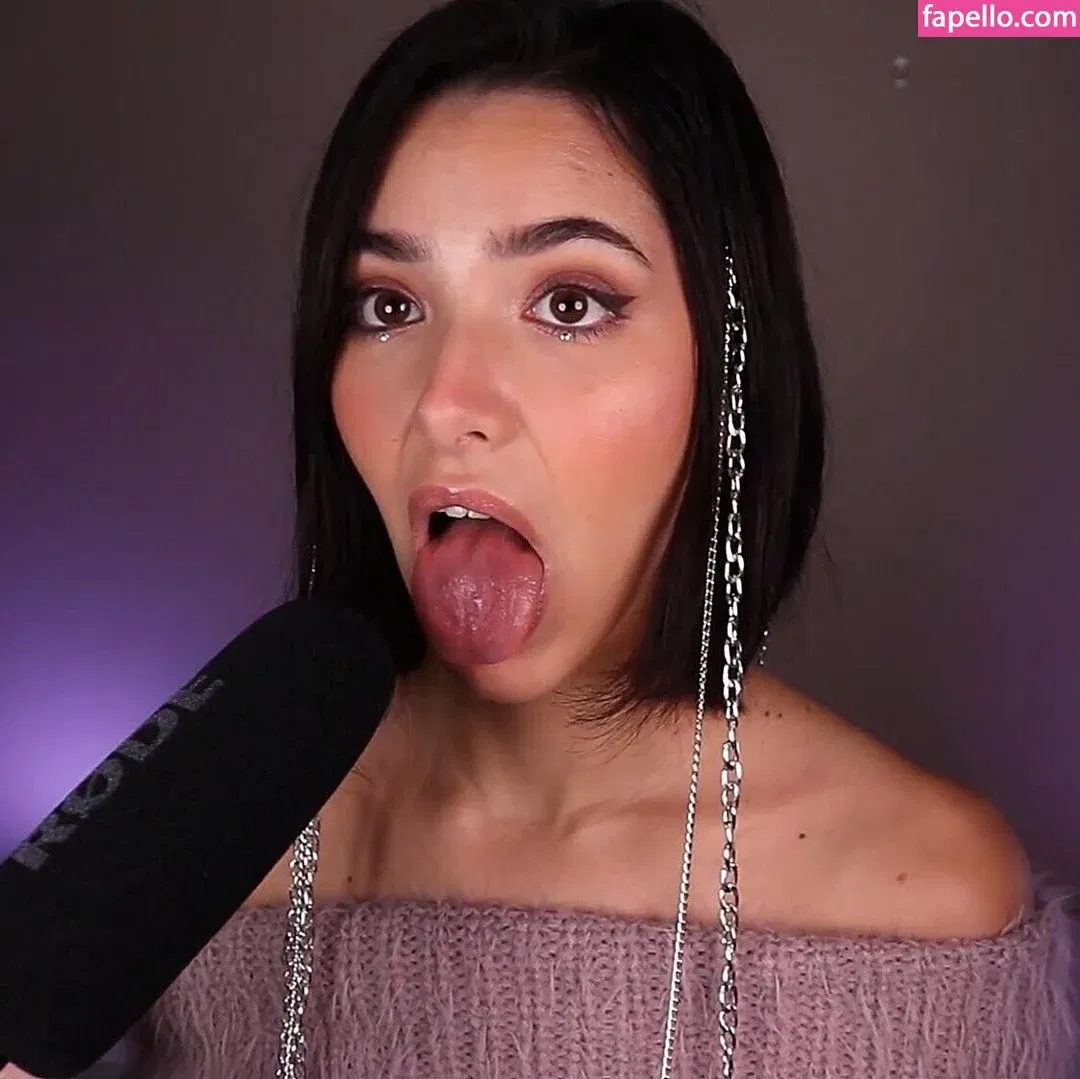 ASMR Glow Onlyfans Photo Gallery 