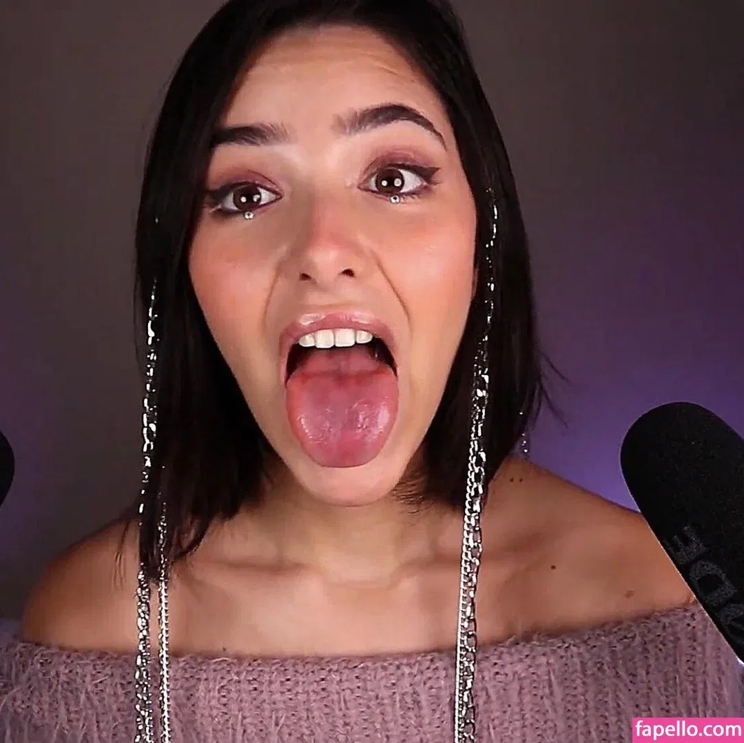 ASMR Glow Onlyfans Photo Gallery 