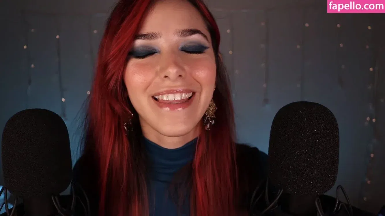 ASMR Glow Onlyfans Photo Gallery 