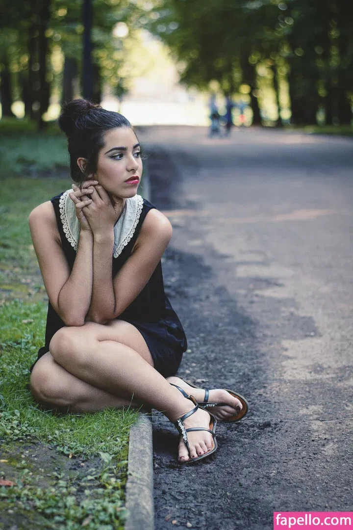 ASMR Glow Onlyfans Photo Gallery 