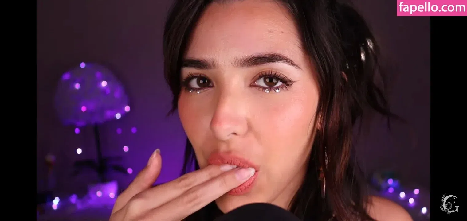 ASMR Glow Onlyfans Photo Gallery 