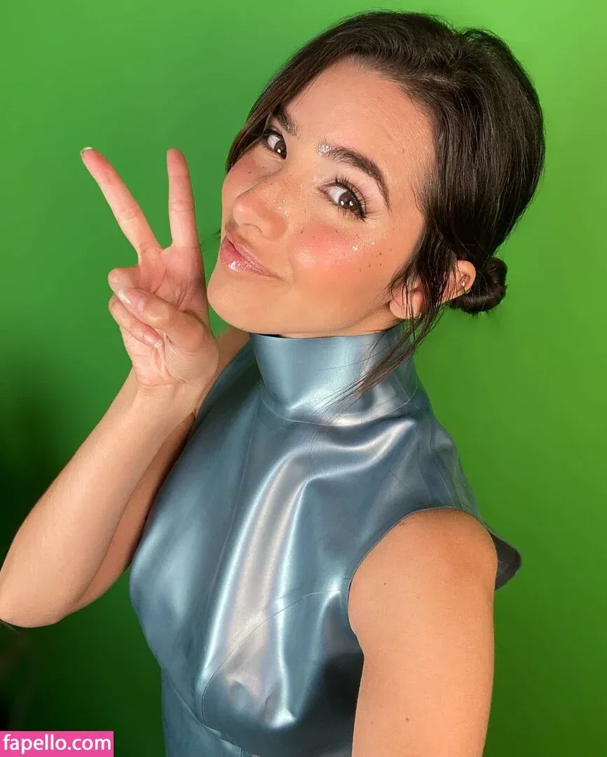 ASMR Glow Onlyfans Photo Gallery 