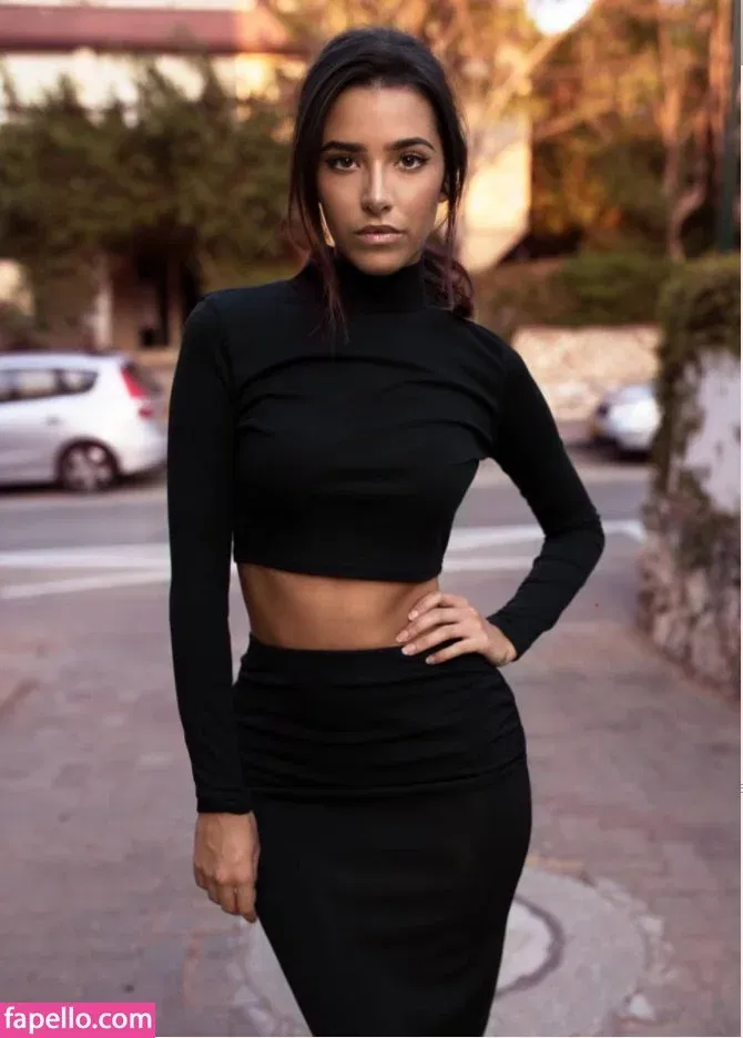 ASMR Glow Onlyfans Photo Gallery 