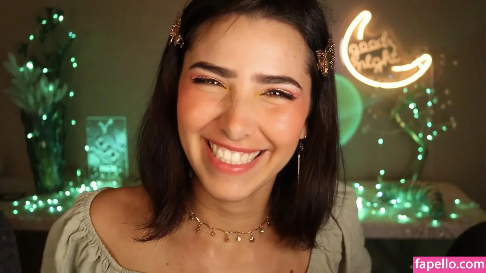 ASMR Glow Onlyfans Photo Gallery 