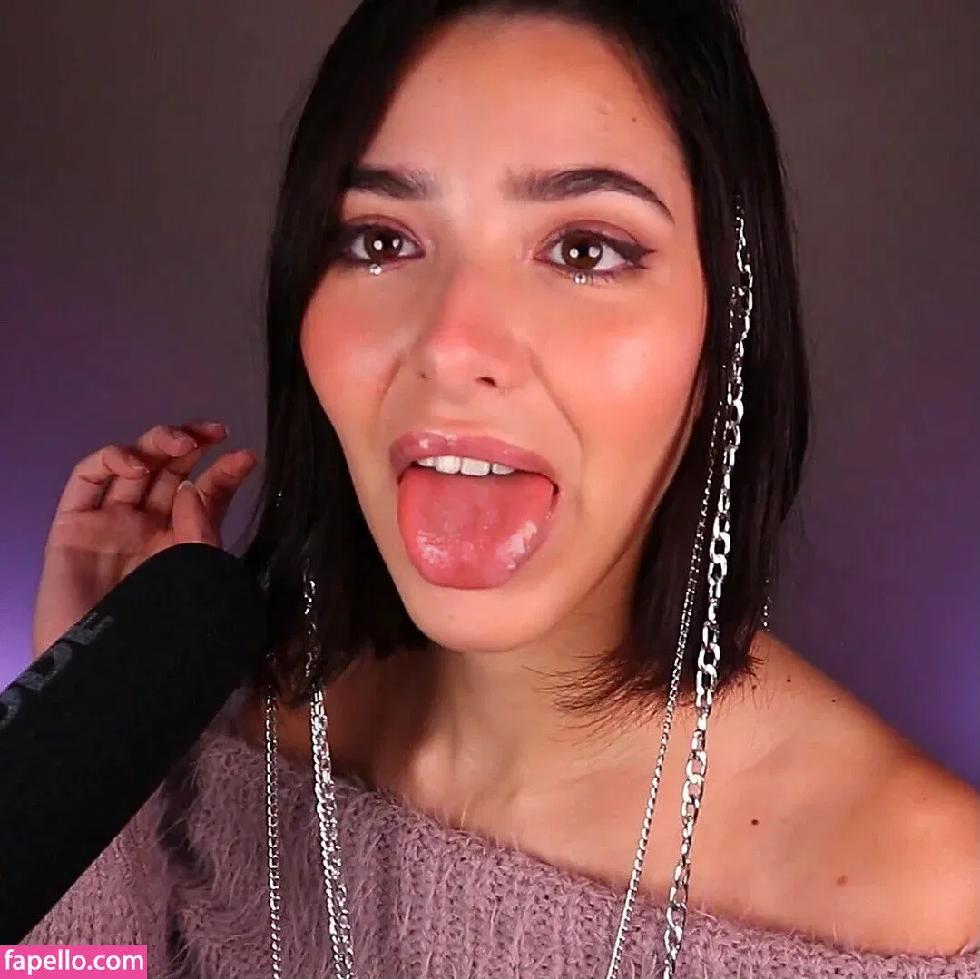 ASMR Glow Onlyfans Photo Gallery 