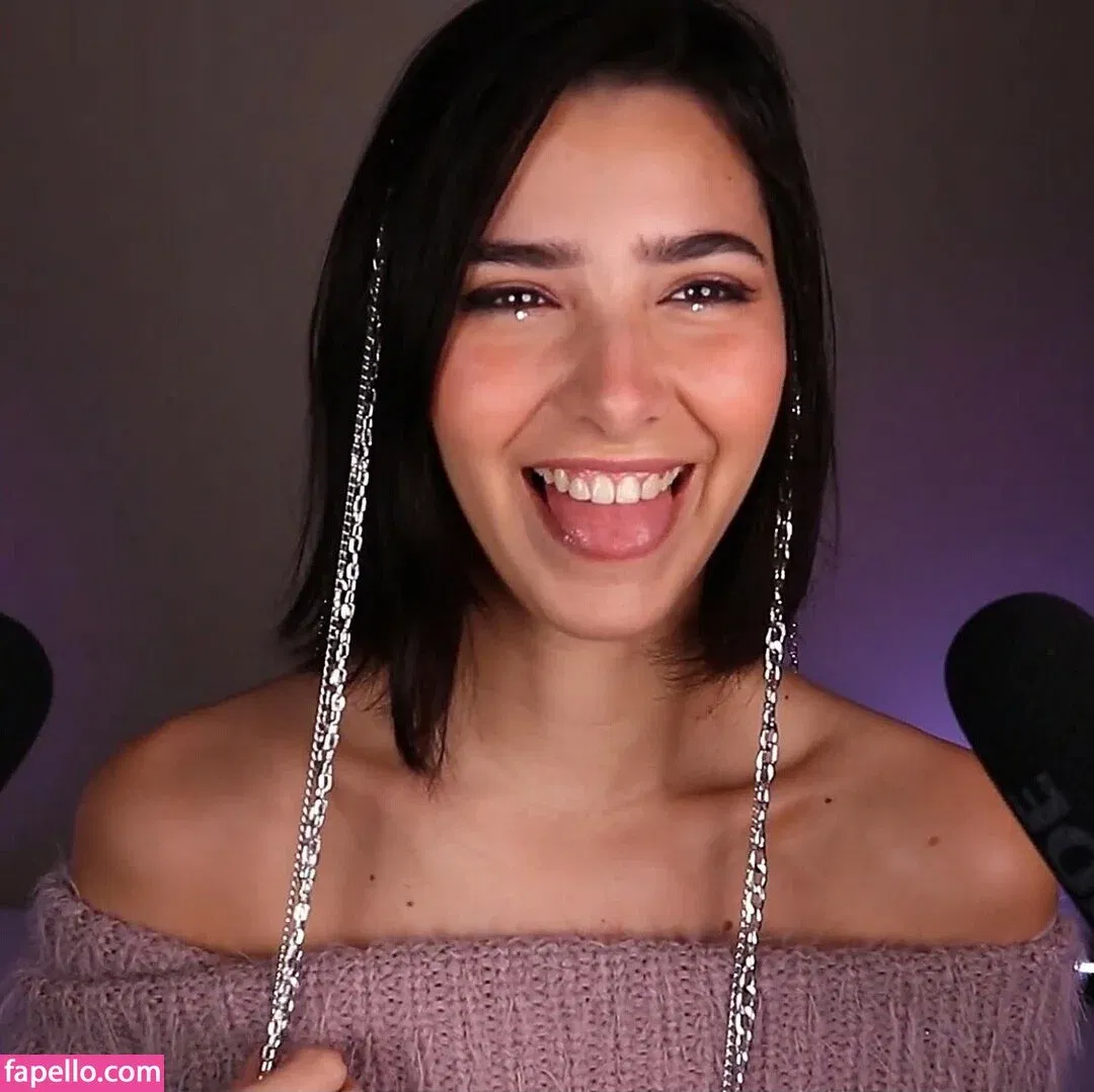 ASMR Glow Onlyfans Photo Gallery 