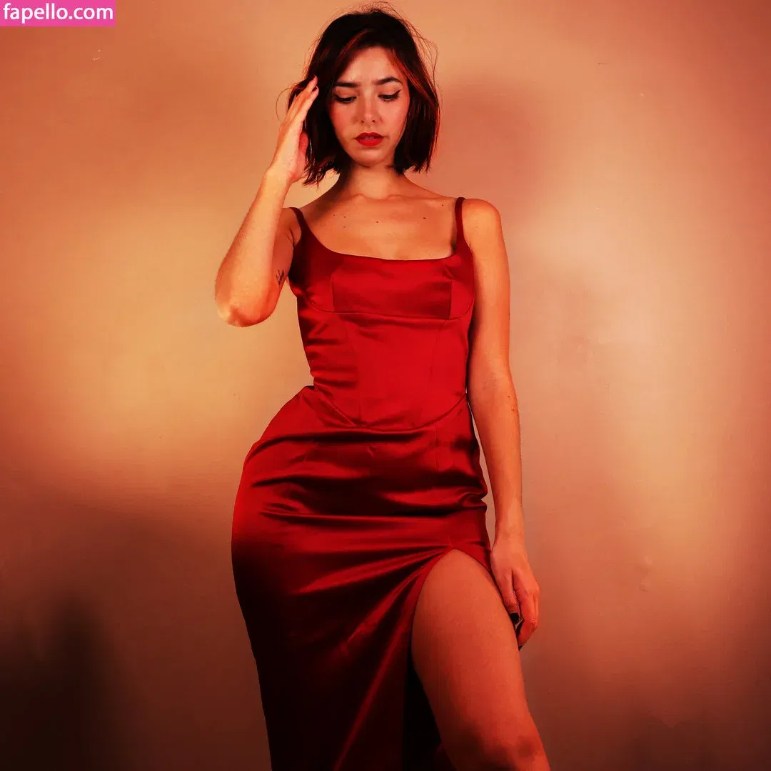 ASMR Glow Onlyfans Photo Gallery 