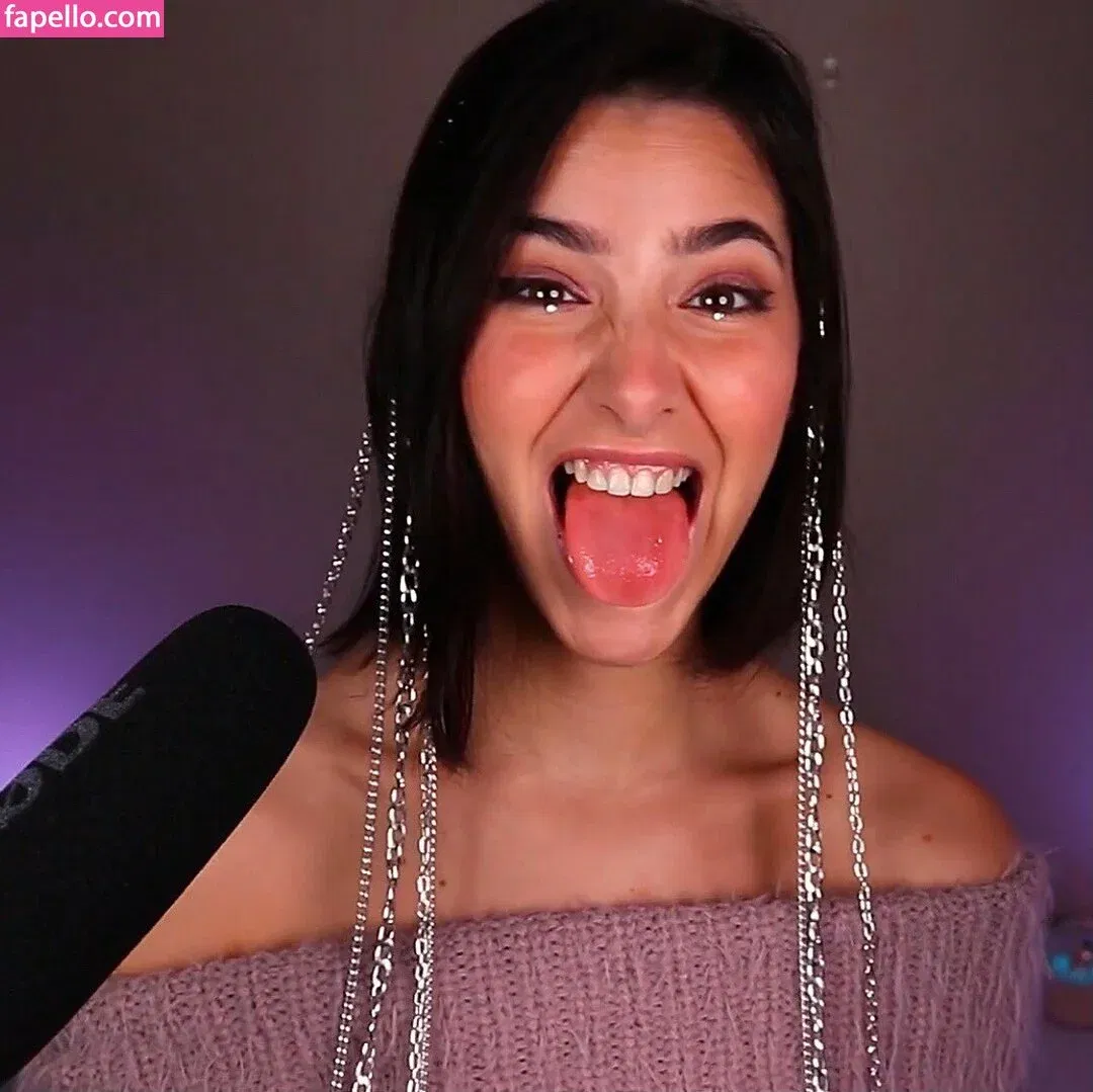 ASMR Glow Onlyfans Photo Gallery 