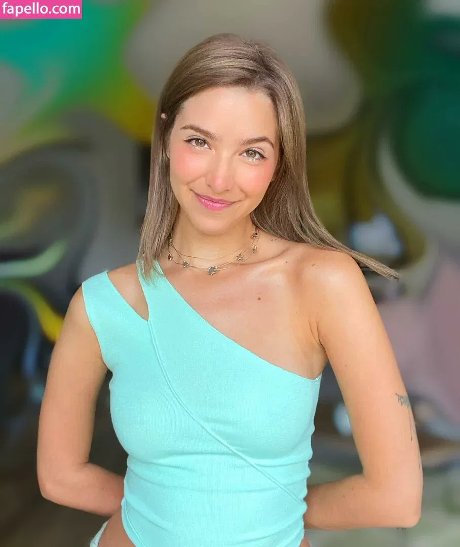 ASMR Glow Onlyfans Photo Gallery 