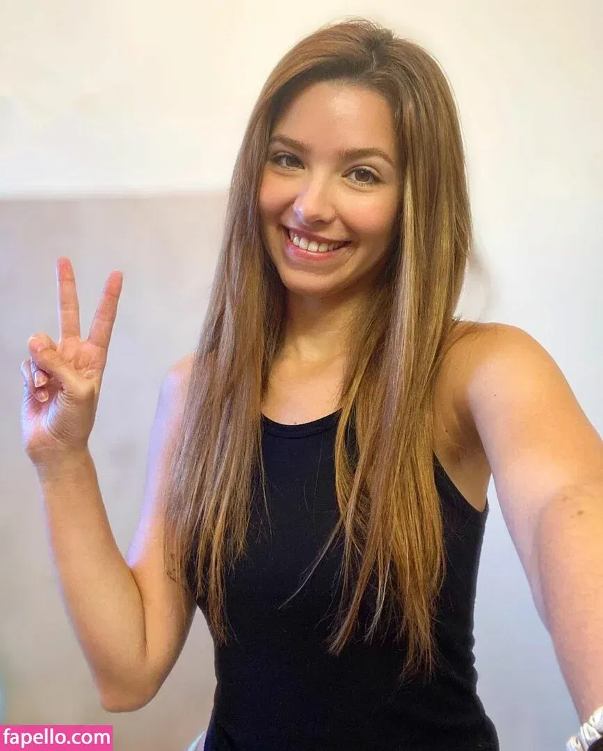 ASMR Glow Onlyfans Photo Gallery 