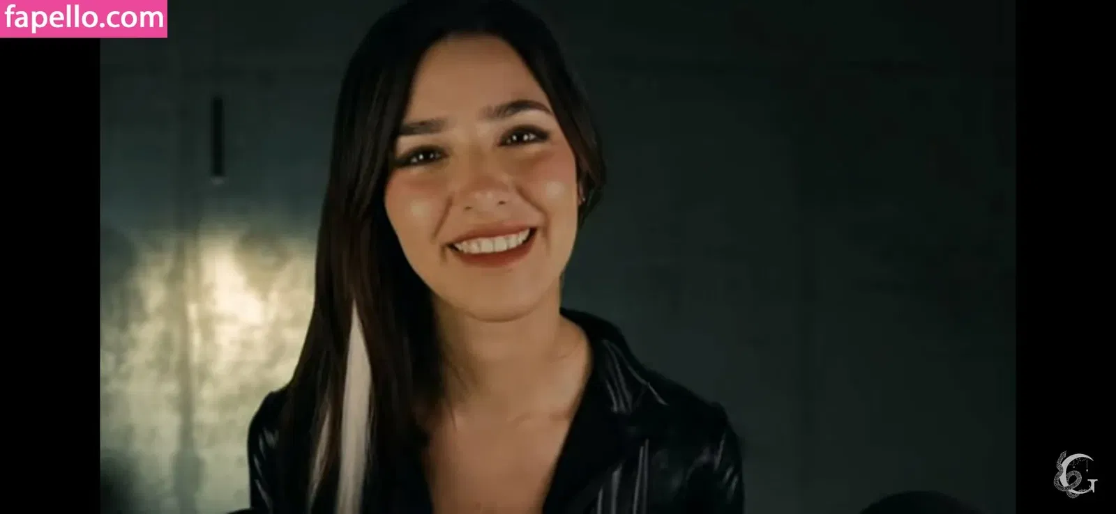 ASMR Glow Onlyfans Photo Gallery 