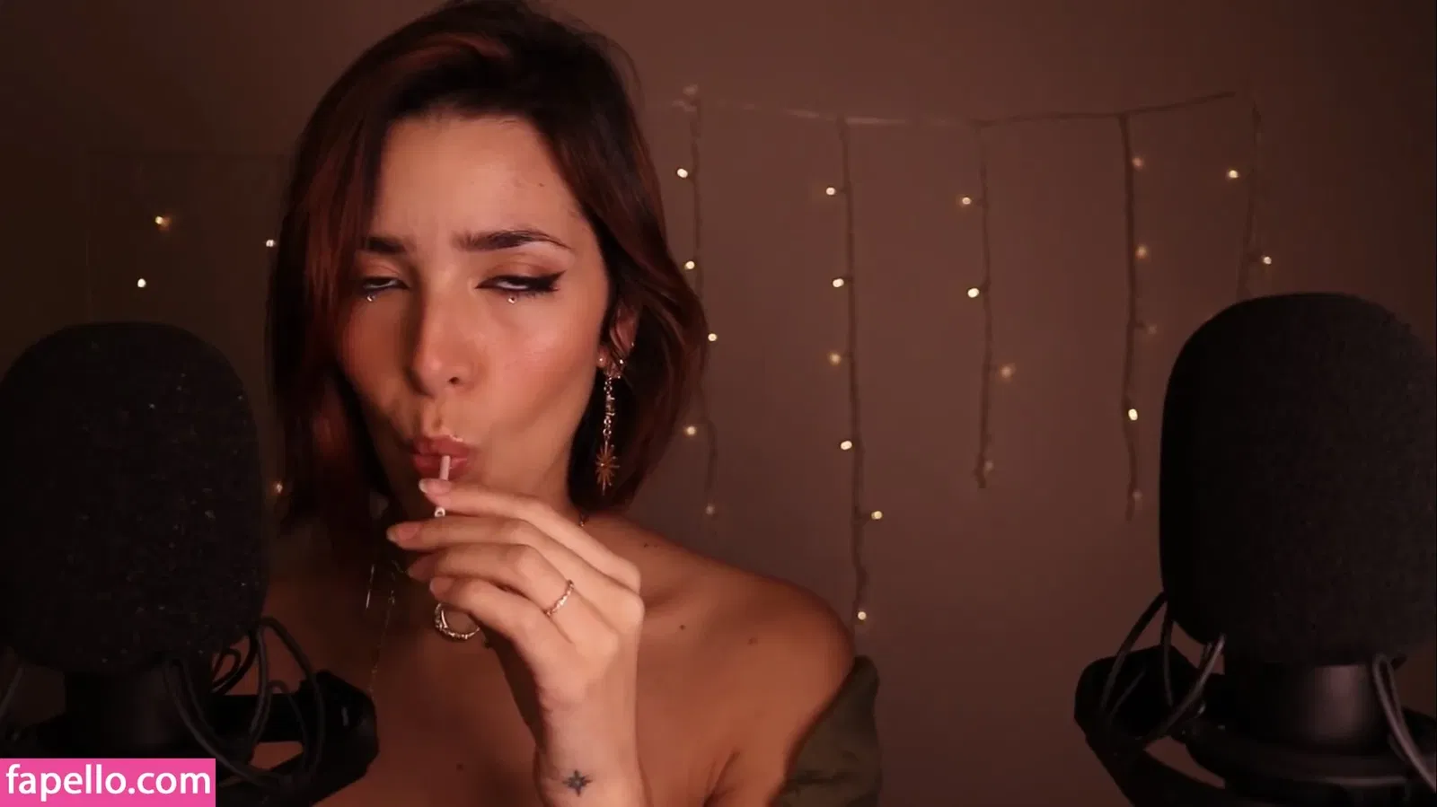 ASMR Glow Onlyfans Photo Gallery 