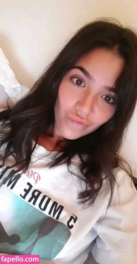 ASMR Glow Onlyfans Photo Gallery 