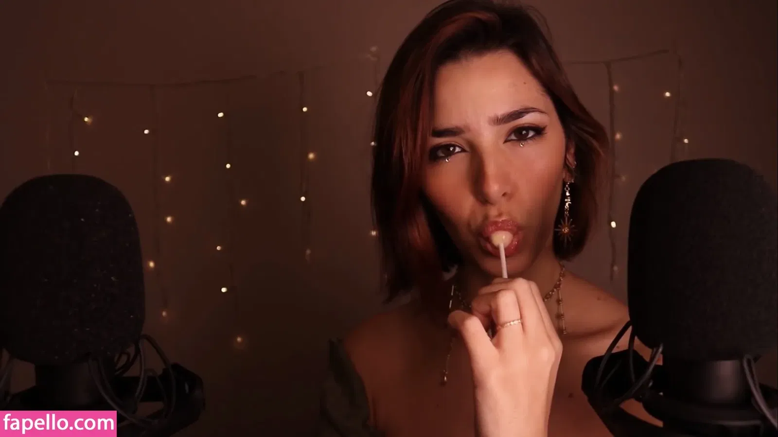 ASMR Glow Onlyfans Photo Gallery 