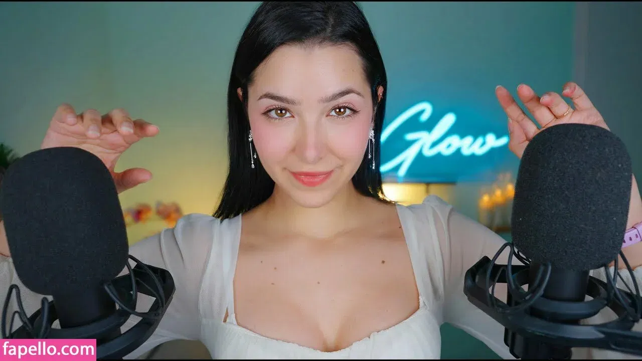 ASMR Glow Onlyfans Photo Gallery 
