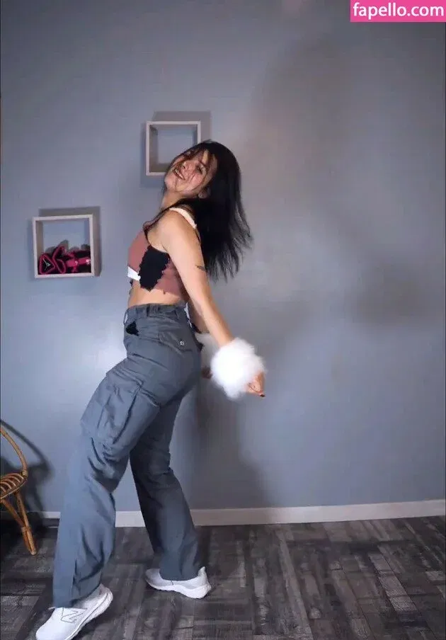 ASMR Glow Onlyfans Photo Gallery 